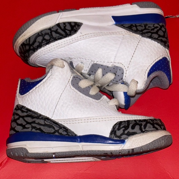 Jordan Kids White and Gray JR3 racer blue - Picture 2 of 4